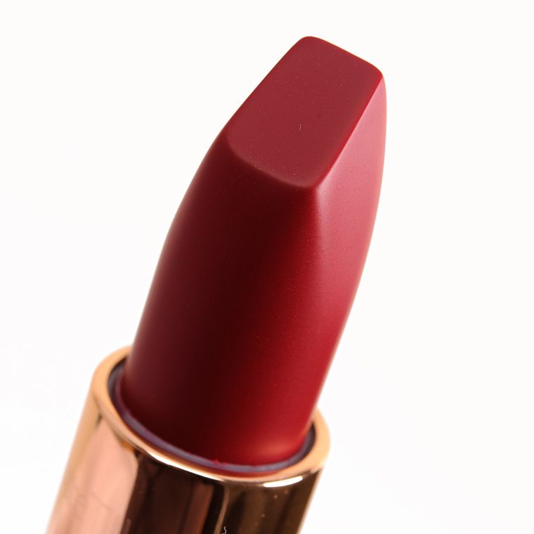 Red carpet Red Charlotte Tilbury Red carpet Red Charlotte Tilbury