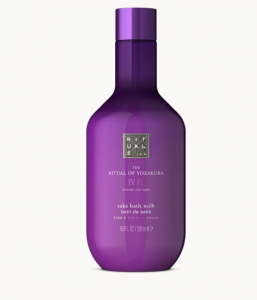 Los orígenes del Hanami | The Ritual of Yozakura 3 Sake Bath Milk Rituals