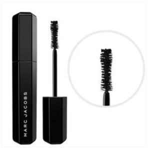 Máscara Velvet Noir de Marc Jacobs Beauty