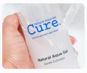 5 productos de belleza que no volvería a comprar 5 Exfoliantes Natural Aqua Gel de Cure